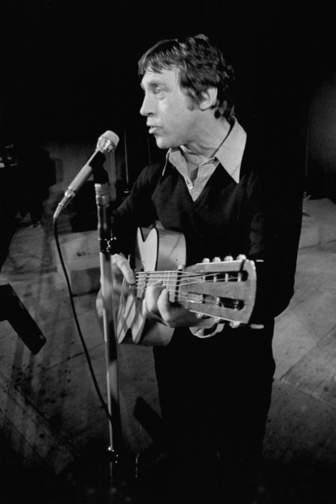 Vysotsky Singing